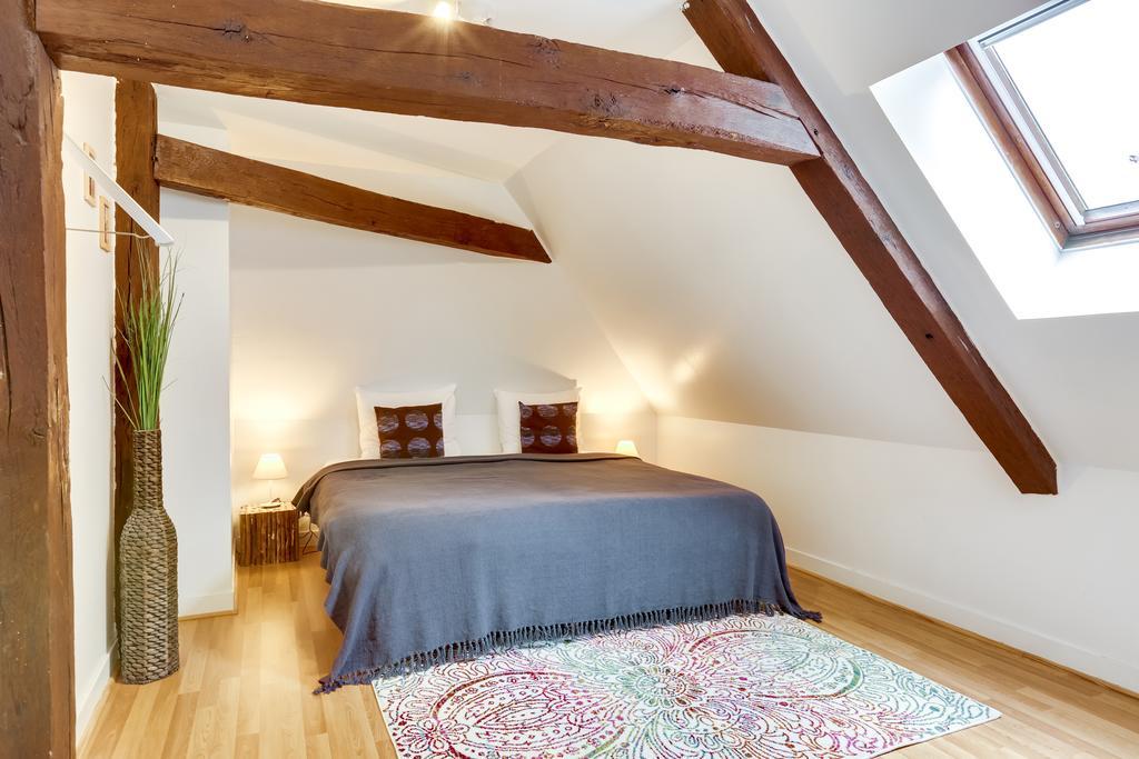 Chateau Turgot Gites Bons-Tassily Zewnętrze zdjęcie