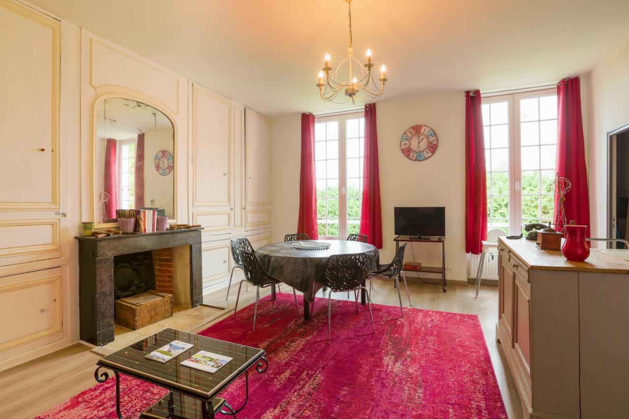Chateau Turgot Gites Bons-Tassily Zewnętrze zdjęcie